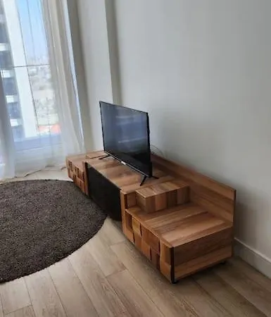 Kartal Istmarina S1 Blok 38 M2 Balkonlu Mobilyali * Κωνσταντινούπολη
